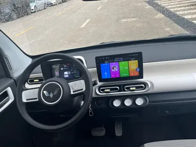 Wuling MINIEV