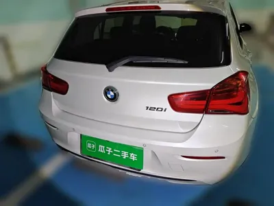 BMW 1 Series (Import)