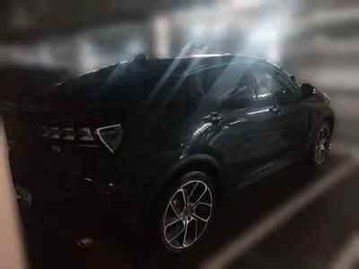 Lynk & Co 05