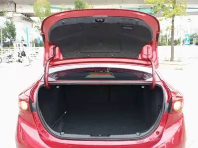 Mazda 3 Axela