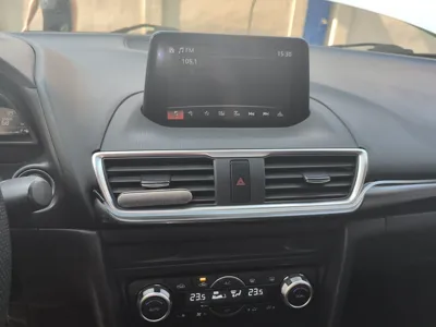 Mazda Mazda 3 Axela