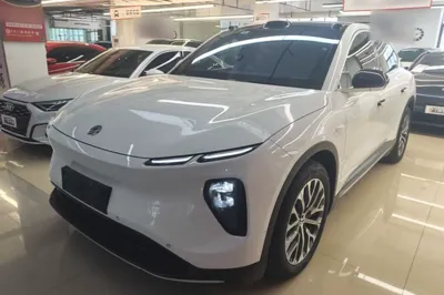Nio EC6