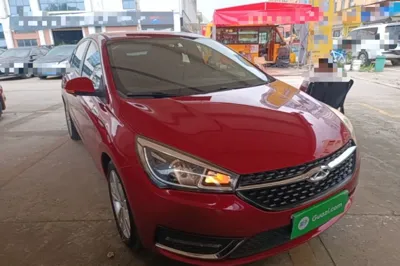 Chery Arrizo 5