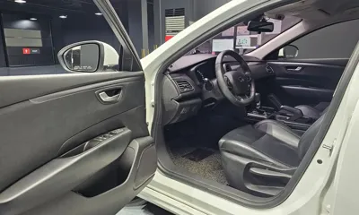 Renault-KoreaSamsung SM6