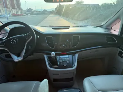 JAC Refine M5