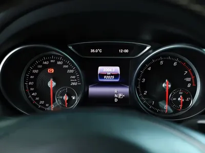 Mercedes-Benz CLA (Import)