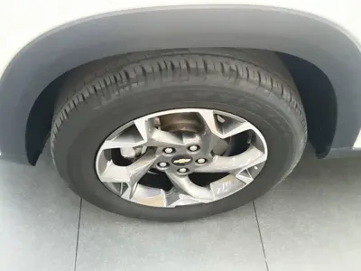 Chevrolet Seeker