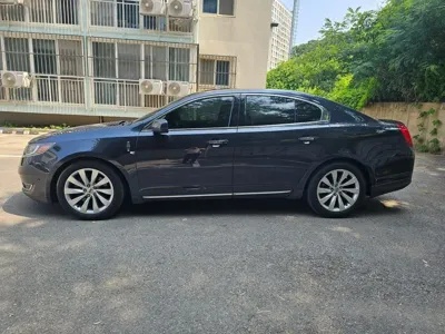 Lincoln MKS
