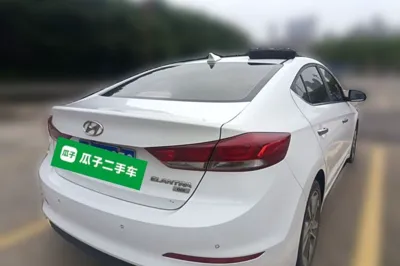 Hyundai Elantra (6th Generation
