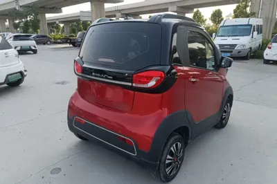 Baojun E100