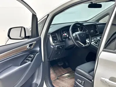 GAC Motor Trumpchi M8