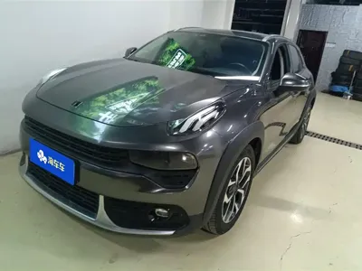 Lynk & Co 02