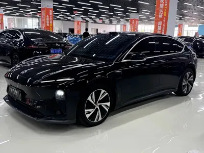 Nio ET5