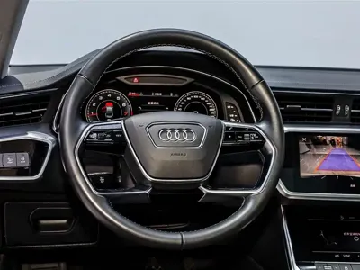 Audi A7L