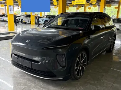 Nio ES8