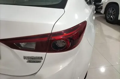 Mazda Mazda 3 Axela
