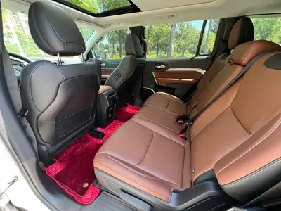 Jeep Grand Commander