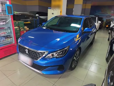 Peugeot 408
