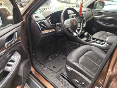 Roewe RX8