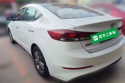 Hyundai Elantra (6th Generation