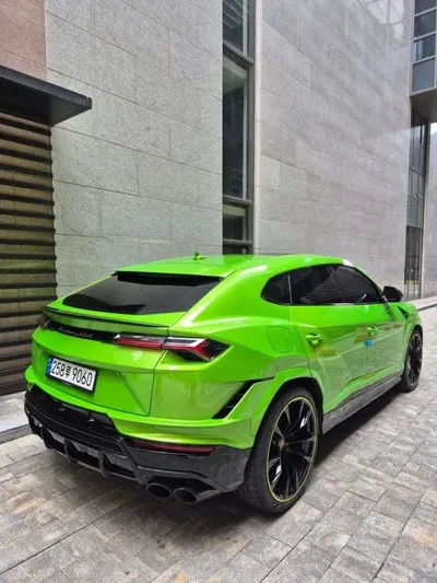 Lamborghini Urus