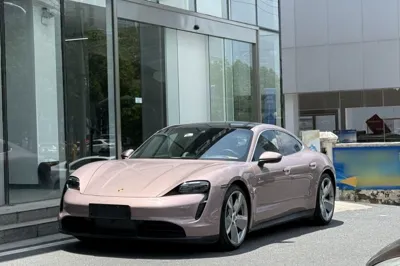 Porsche Taycan