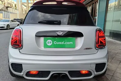 MINI JCW
