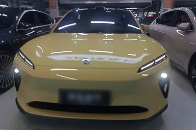 Nio ET5