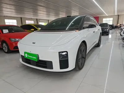 Li Auto 理想i6