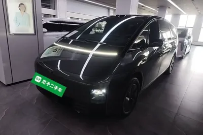 Li Auto MEGA