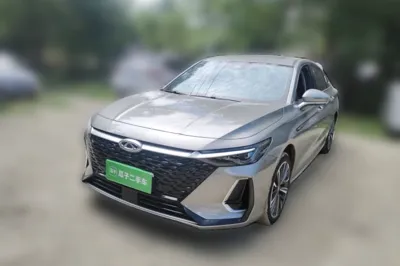 Chery Arrizo 8