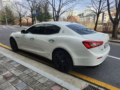 Maserati Ghibli