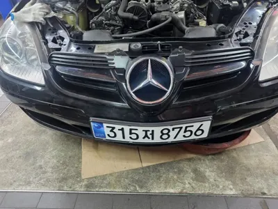 Mercedes-Benz SLK-Class