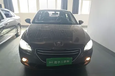 Peugeot 301