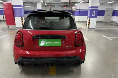 MINI JCW
