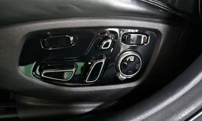 Genesis EQ900