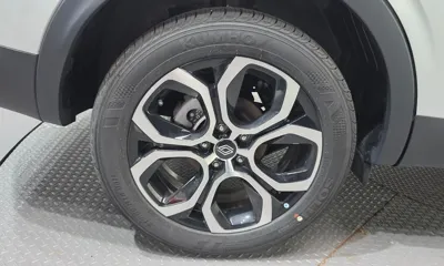 Renault-KoreaSamsung Arkana