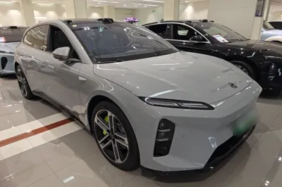 Nio ET5T