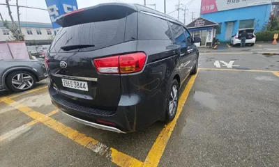 Kia Canival