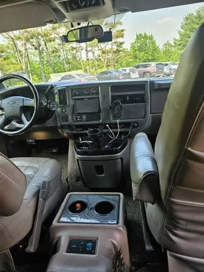 Chevrolet Express Van