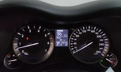 Infiniti Q70