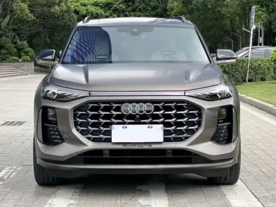 Audi Q6