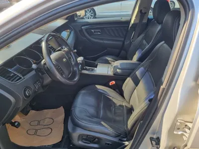 Ford Taurus