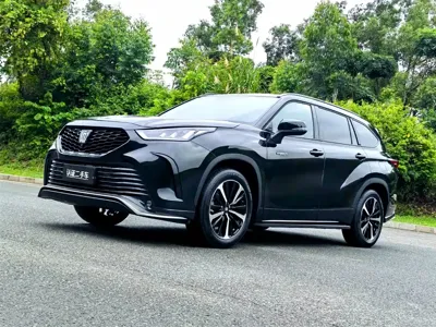 Toyota Crown Kluger