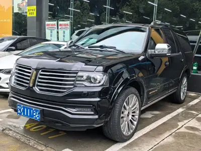 Lincoln Navigator