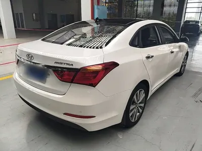 Hyundai Mistra