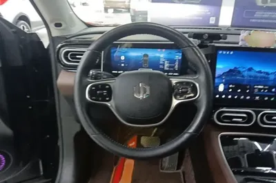 Leapmotor C11