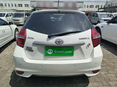 Toyota Yaris L