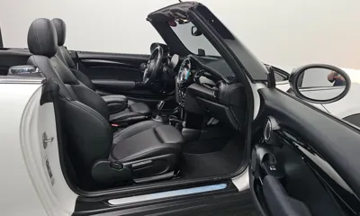 MINI Cooper Convertible