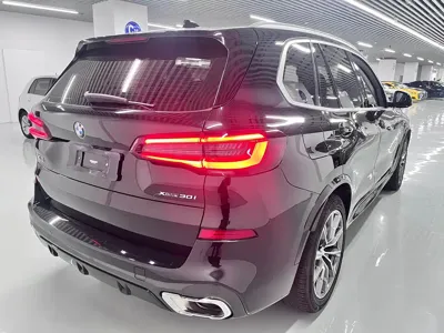 BMW X5 (Import)